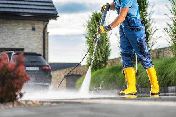 Best Patio and Deck Pressure Washing  in Clewiston, FL